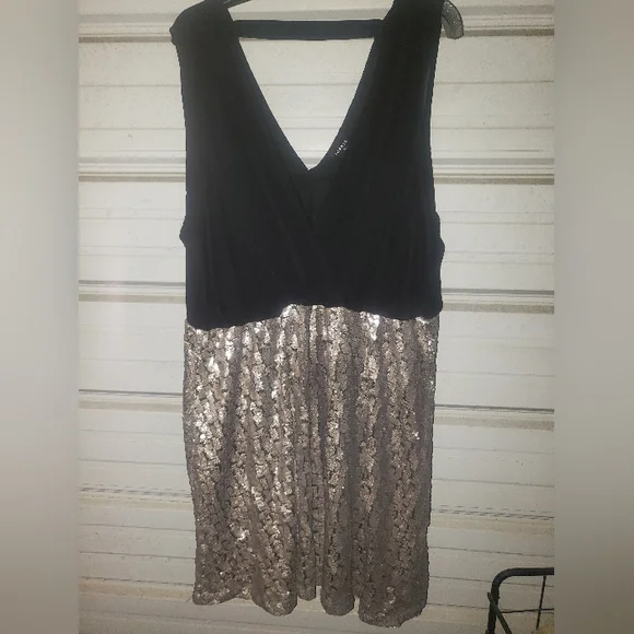 torrid | Dresses | Plus Size 3x Torrid Special Occasion Sequin Skater Dress  Womens | Poshmark